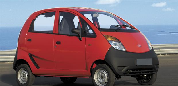 Tata's nyeste model, "Nano", da den blev prsenteret i New Delhi i januar 2008.